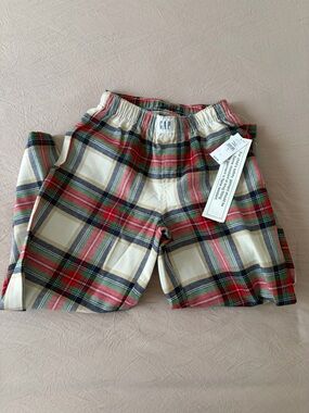 NWT 6T GAP Red, Green & Navy Plaid PJ pants